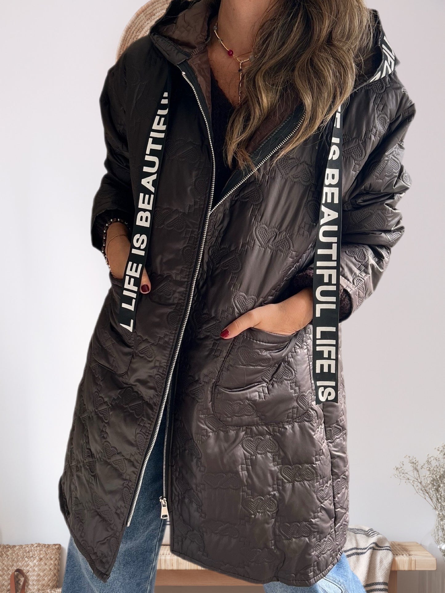 Parka letras color chocolate (Italiana 🇮🇹)