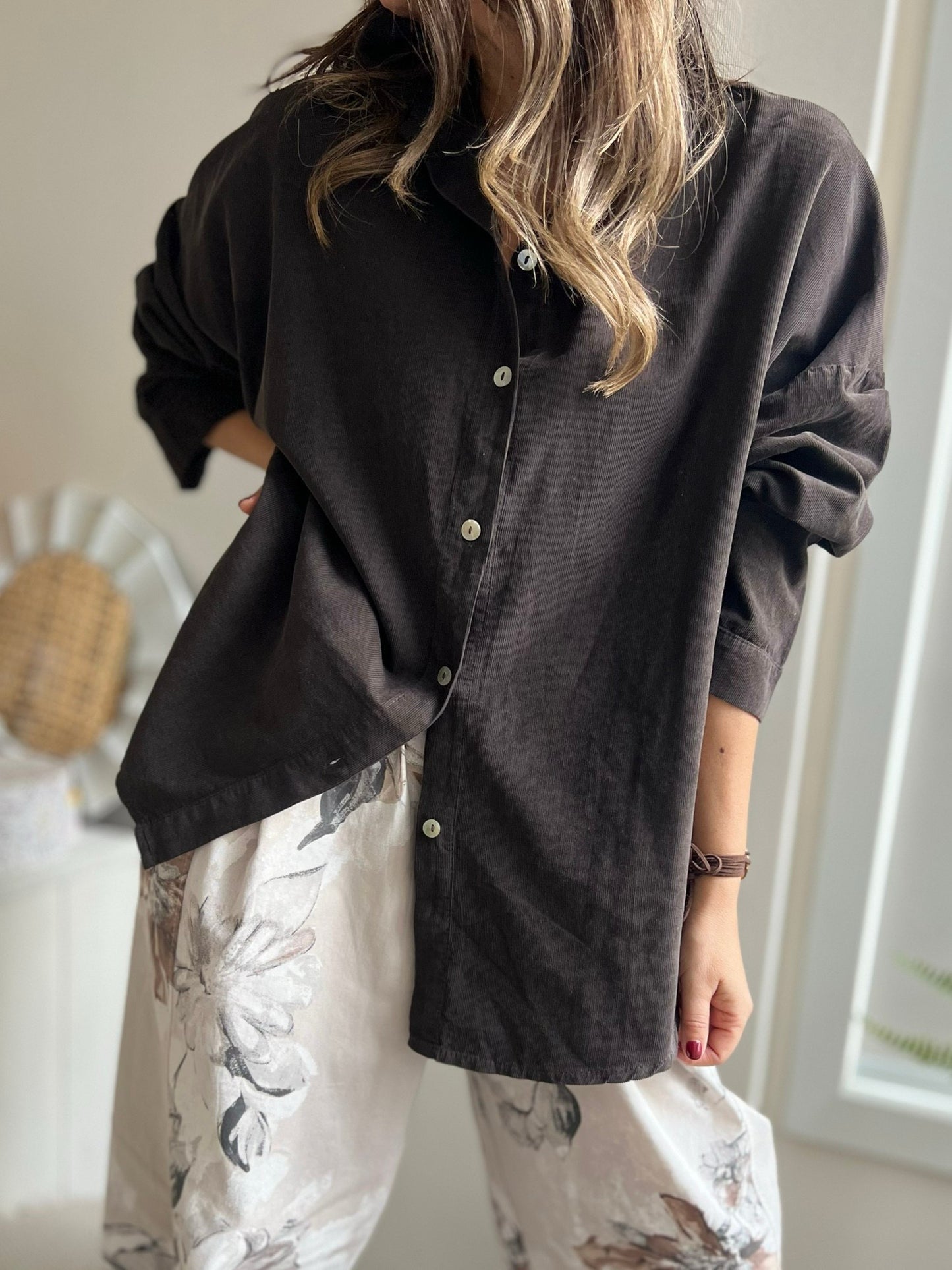 Camisa cotelina café (Italiana 🇮🇹) / Avance de Temporada