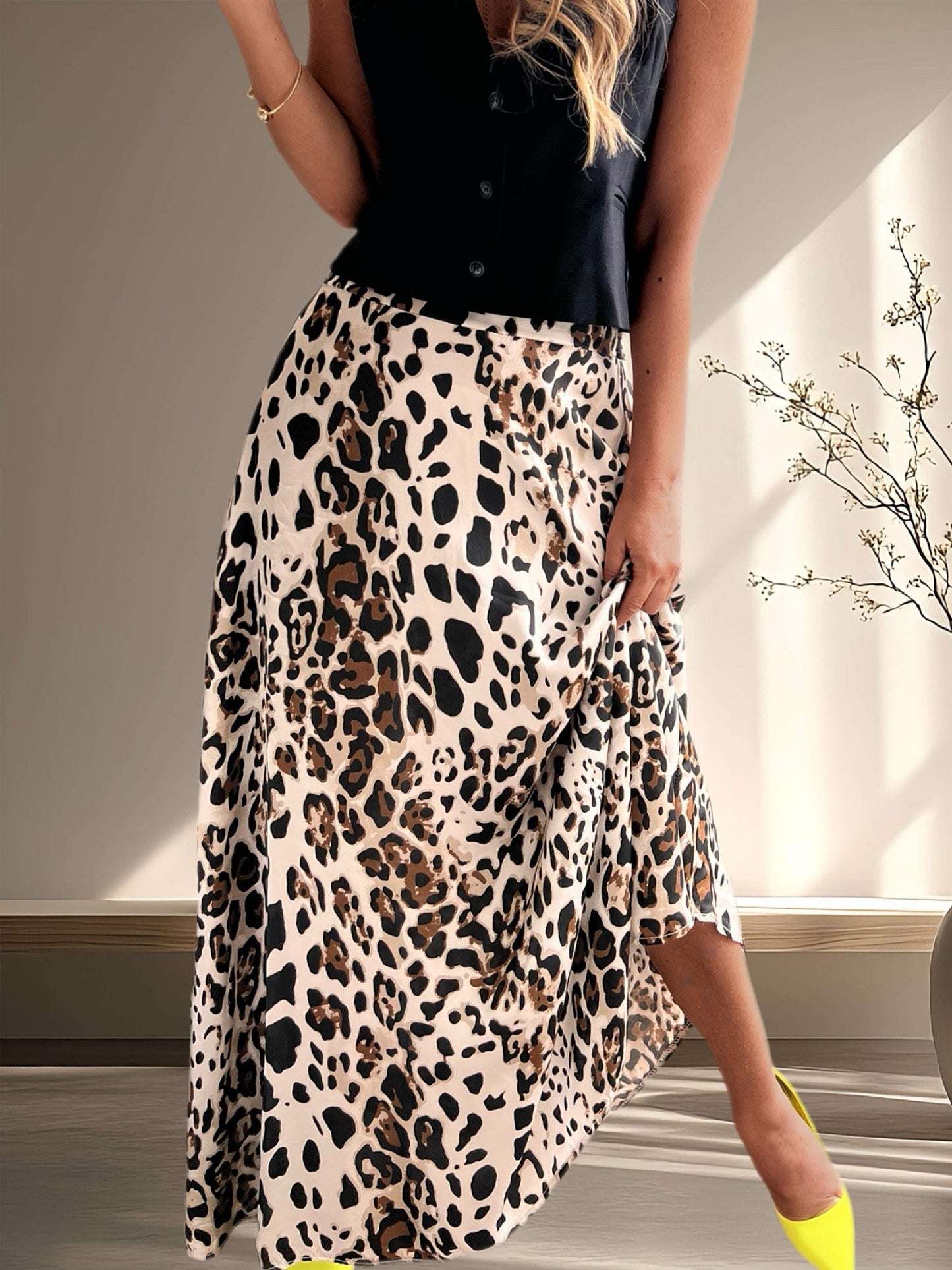 Falda satín animal print