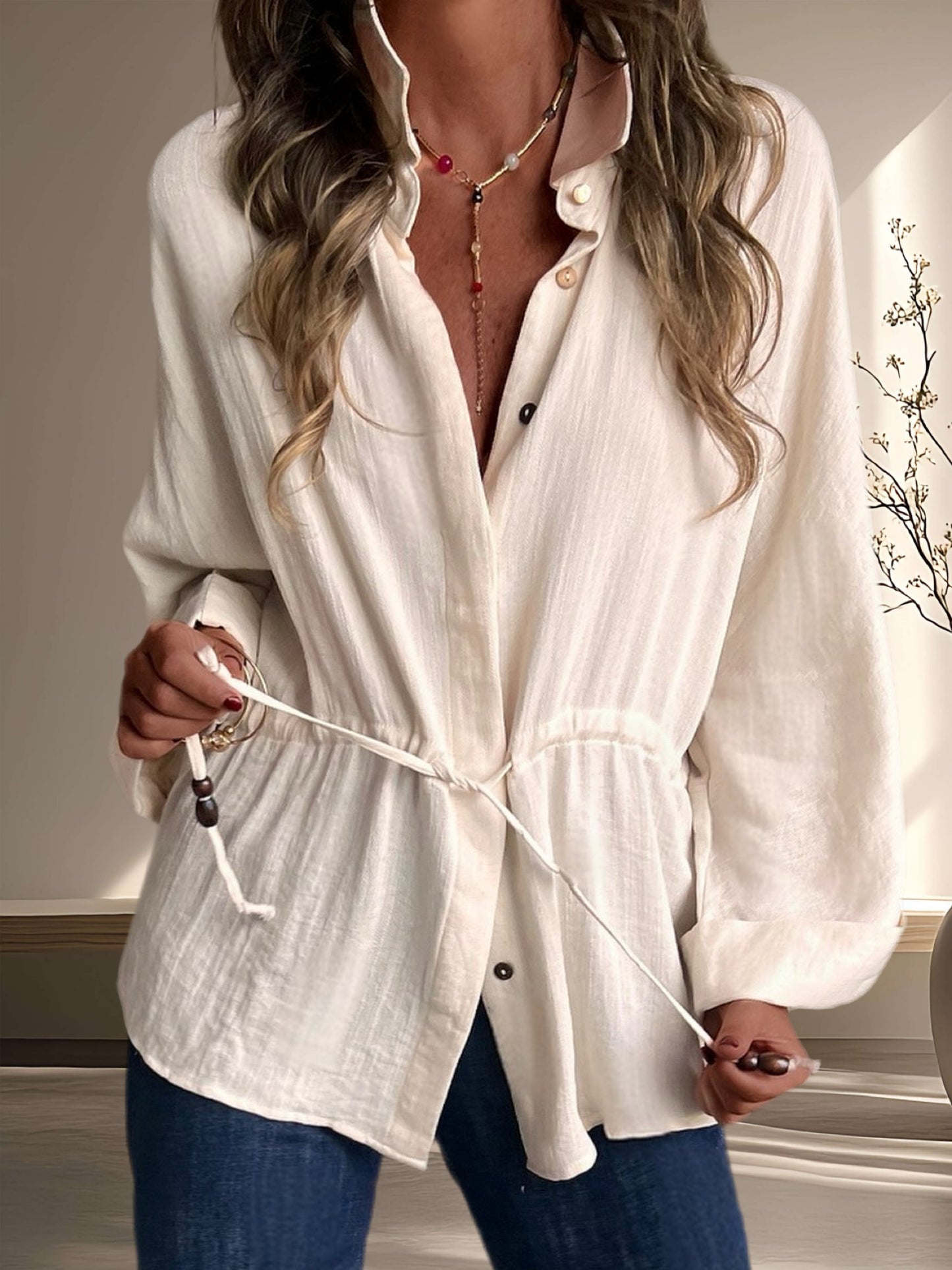 Chaqueta crema con cierre