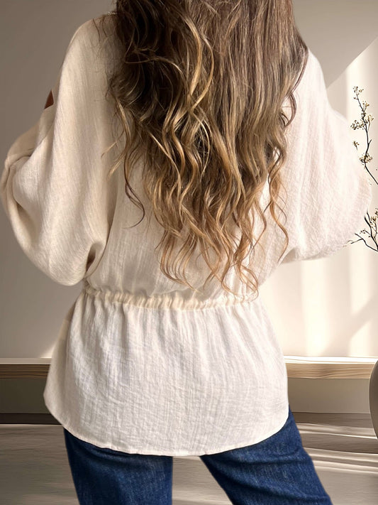 Chaqueta crema con cierre