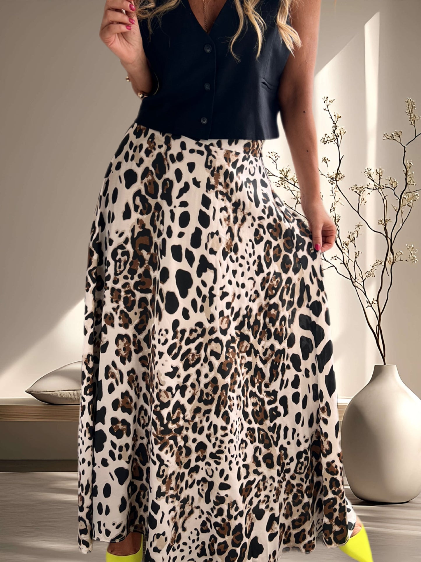 Falda satín animal print