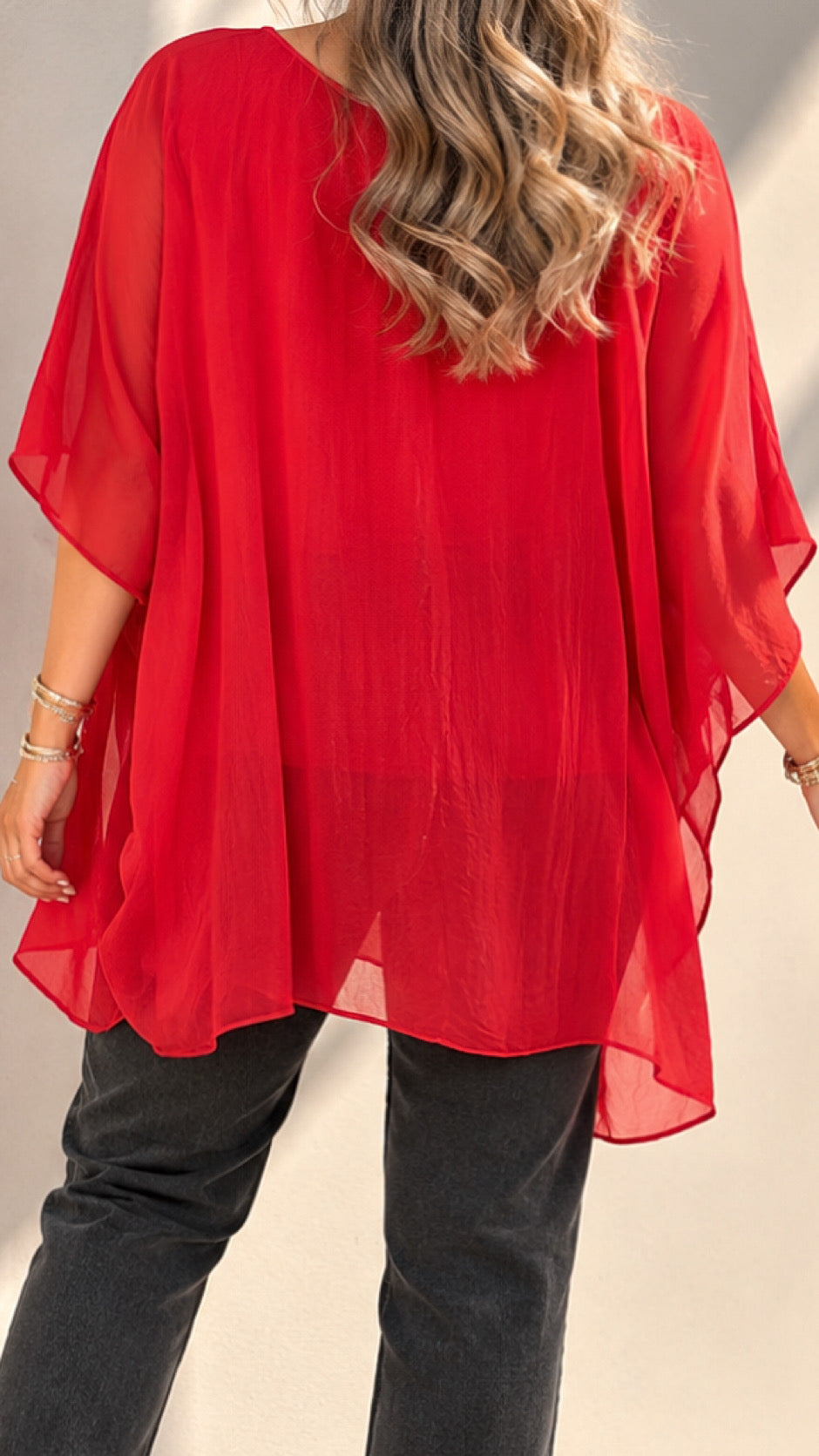 Blusa gasa con brillo roja / Avance de Temporada