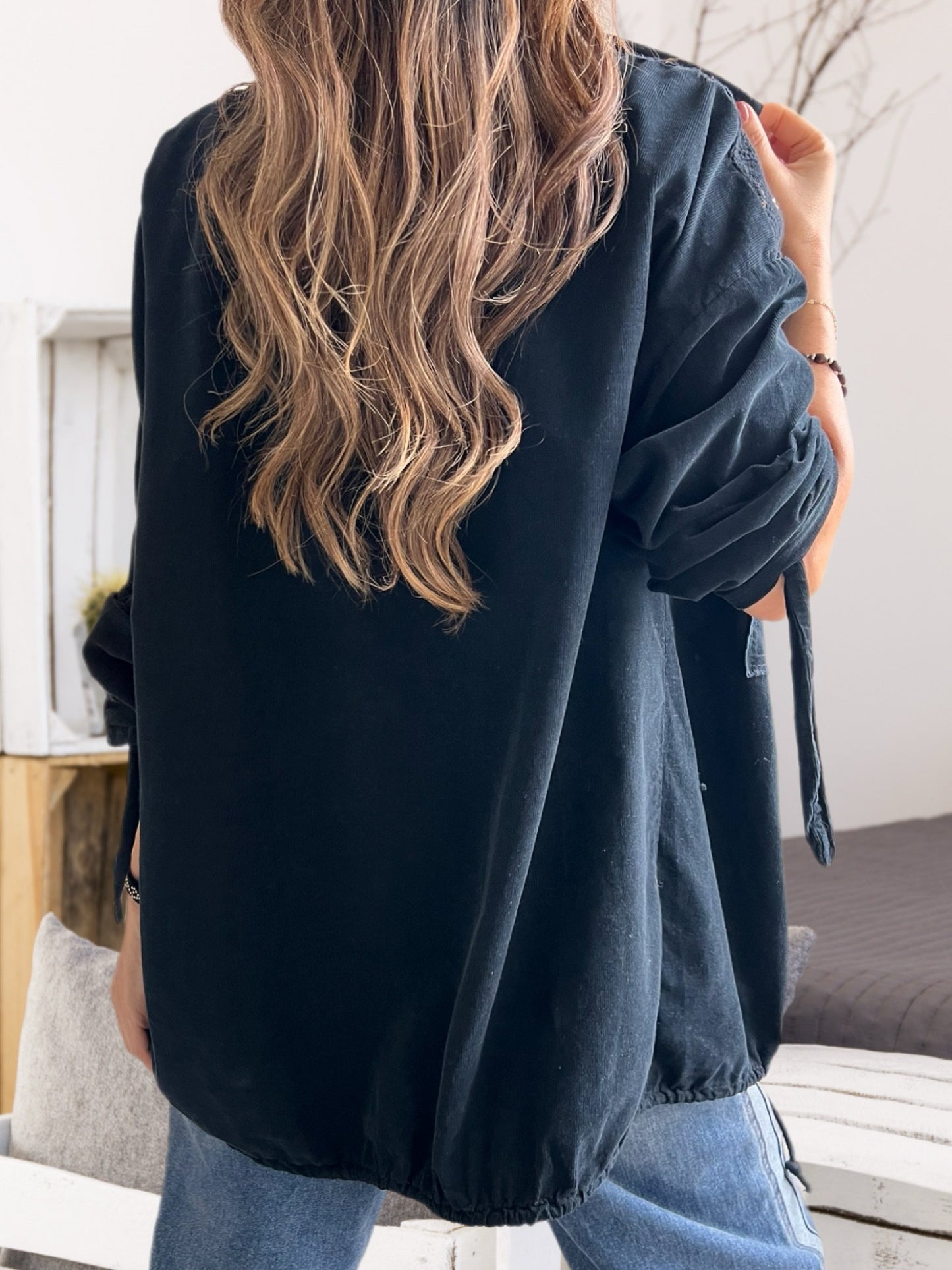 Camisa cotelina y crochet negra (Italiano 🇮🇹) / Avance de Temporada