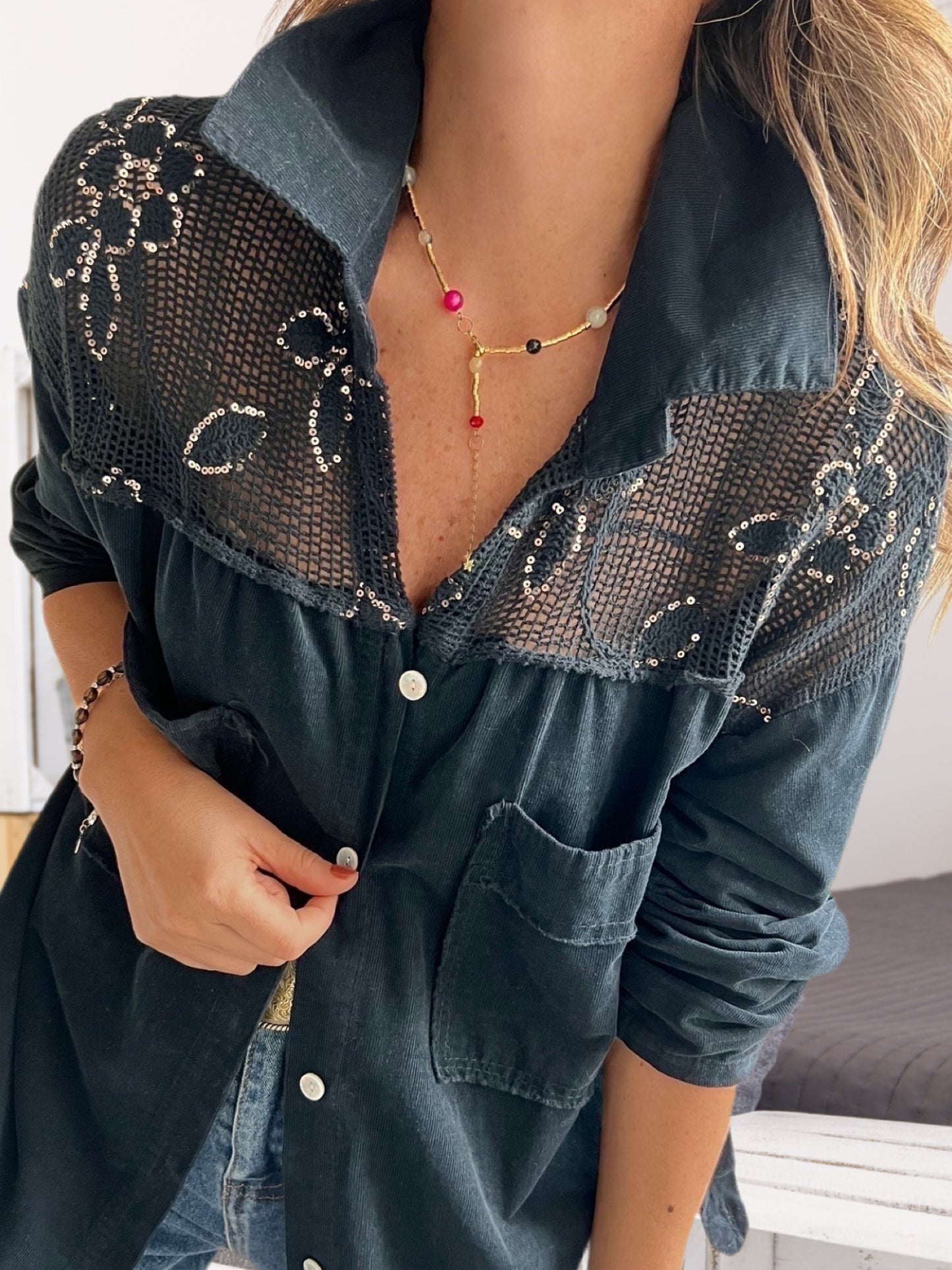 Camisa cotelina y crochet negra (Italiano 🇮🇹) / Avance de Temporada
