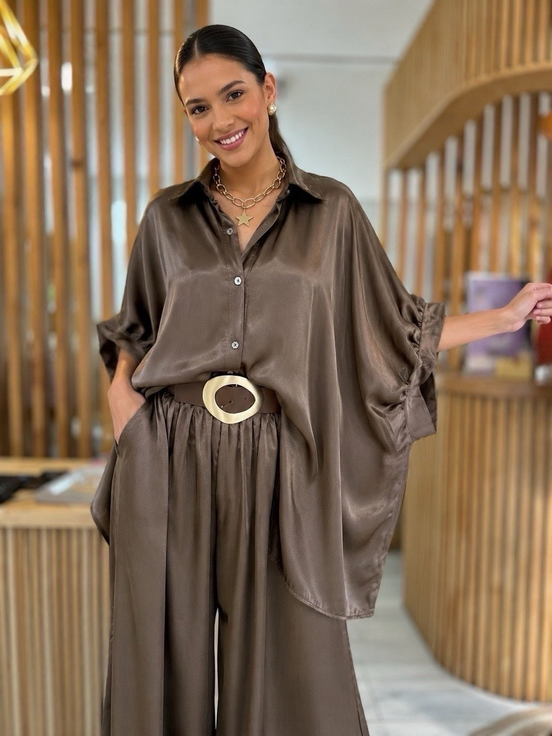 Conjunto satinado camel (Italiano 🇮🇹) / Avance de Temporada