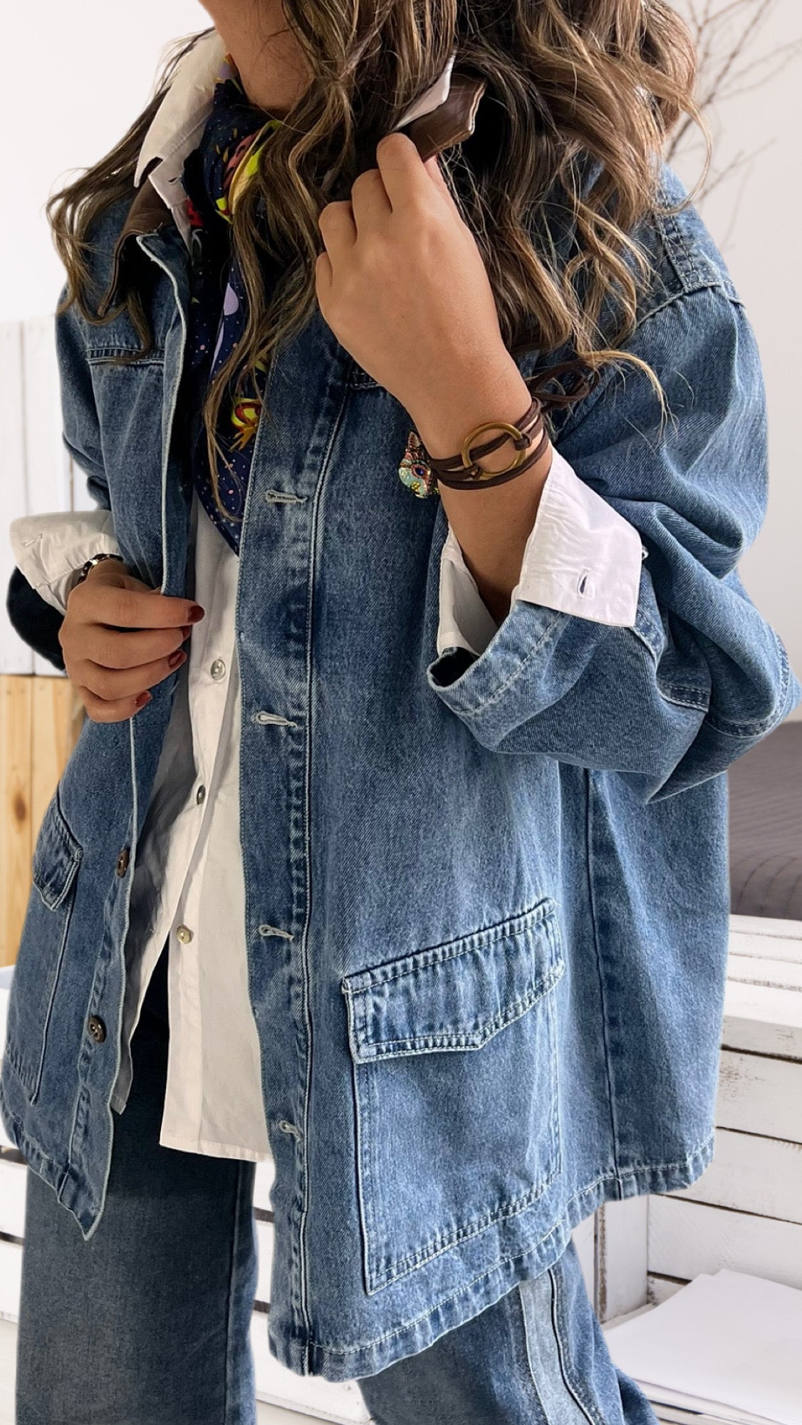 Chaqueta jeans cuello ecocuero café