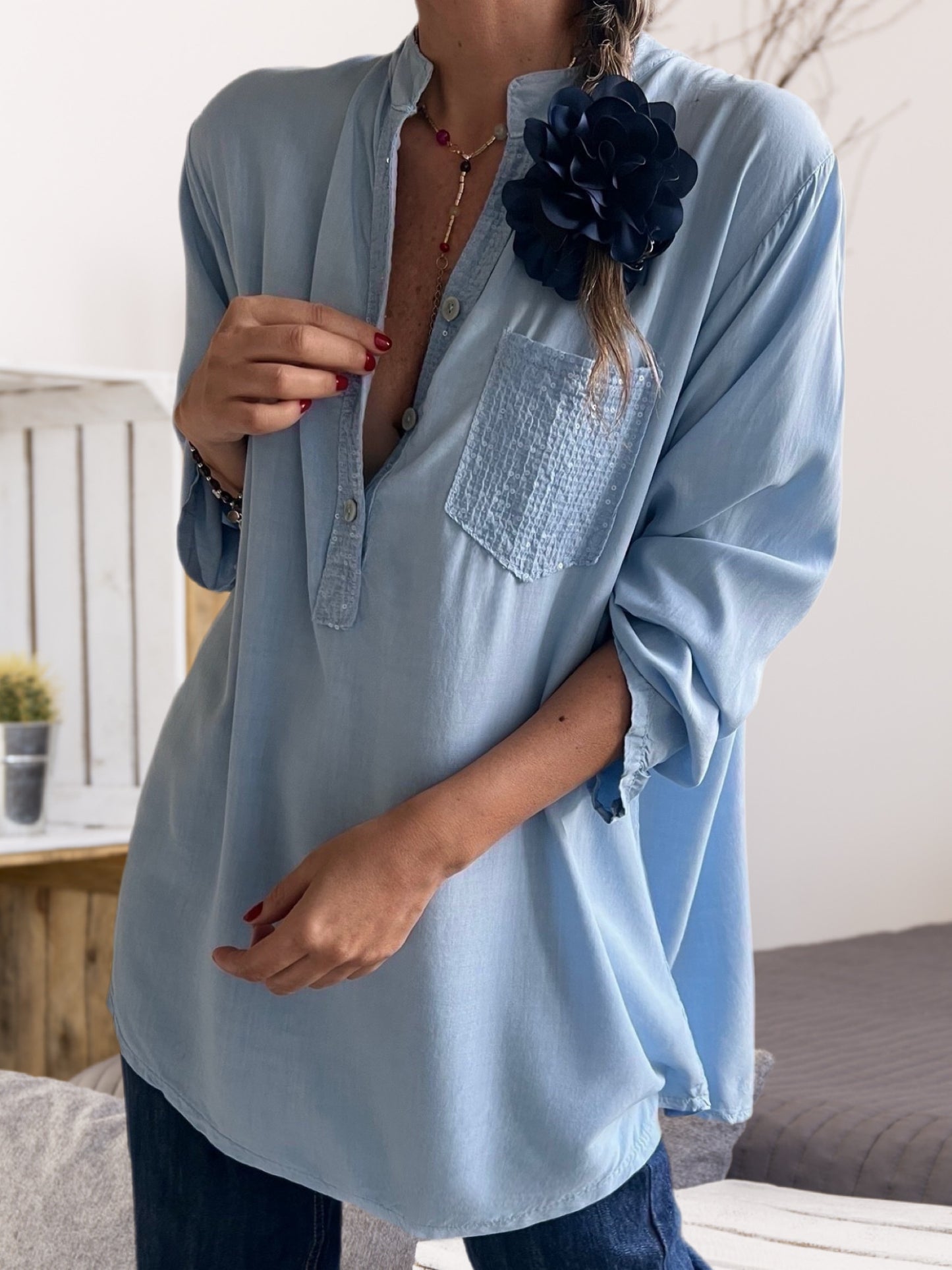 Blusa brillo bolsillo celeste (Italiana 🇮🇹)