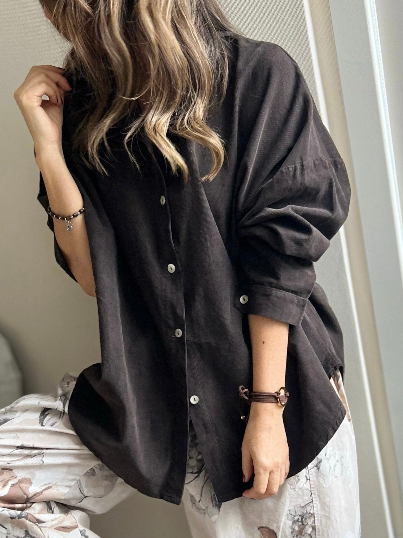 Camisa cotelina café (Italiana 🇮🇹) / Avance de Temporada