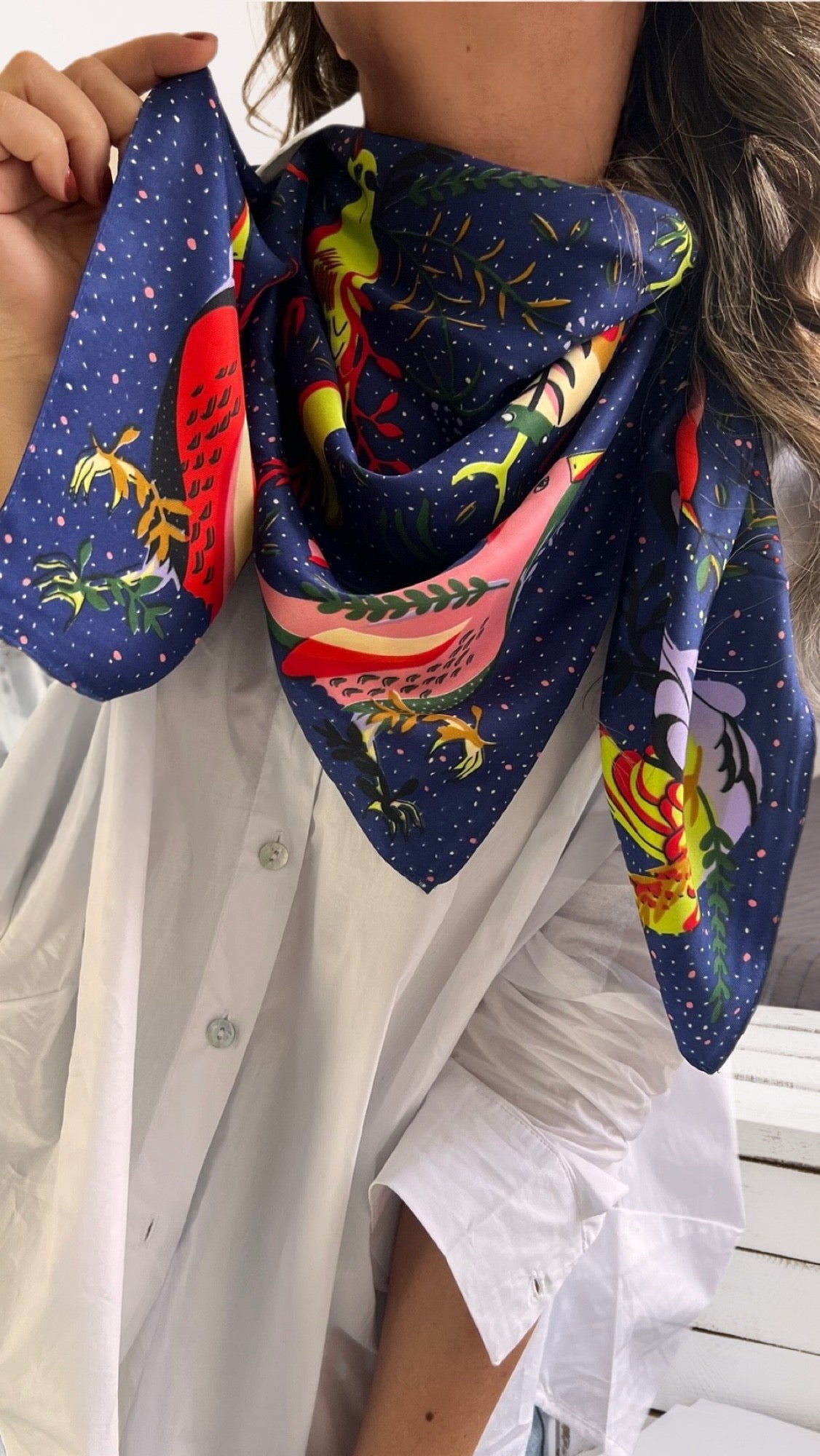 Maxi Pañuelo azul diseño