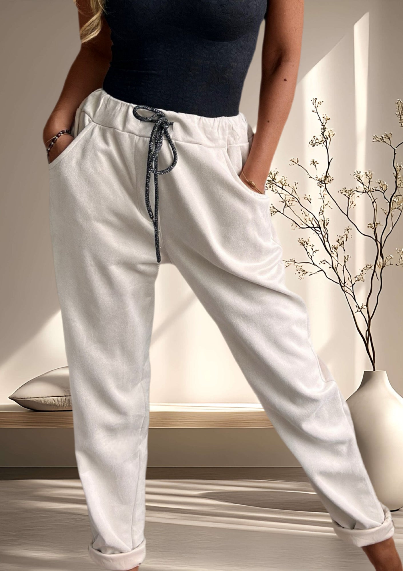 Jogger gamuzina beige (Italiano 🇮🇹) / Avance de Temporada