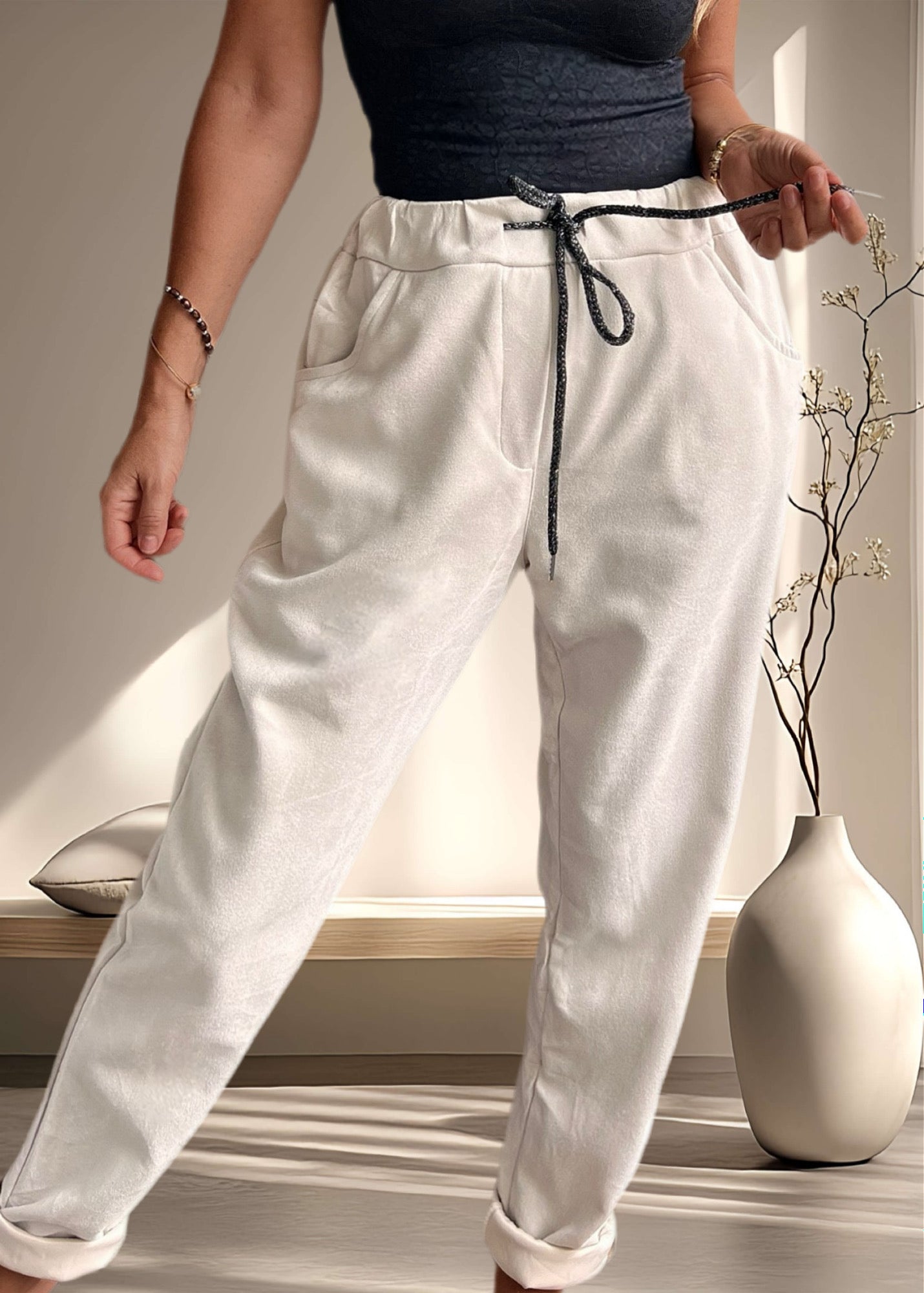 Jogger gamuzina beige (Italiano 🇮🇹) / Avance de Temporada